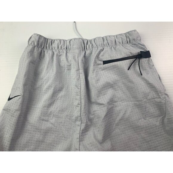 NIKE Mens Elastic Waist Drawstring Mens Shorts Size XL Light Gray - Picture 4 of 6